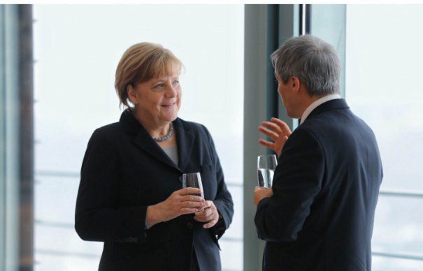 Merkel asteapta urmatorul raport MCV