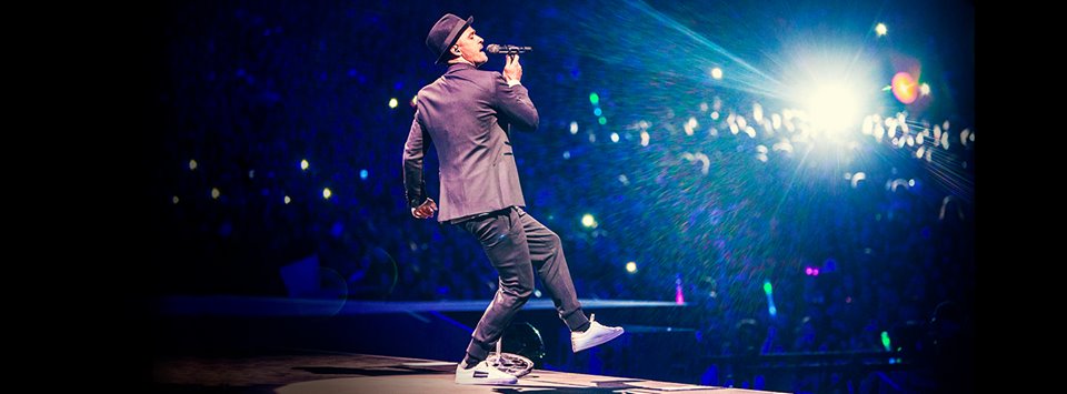Justin Timberlake implineste astazi 35 de ani!