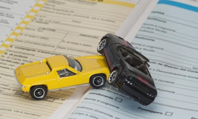 Tarifele RCA vor depinde de valoarea daunelor