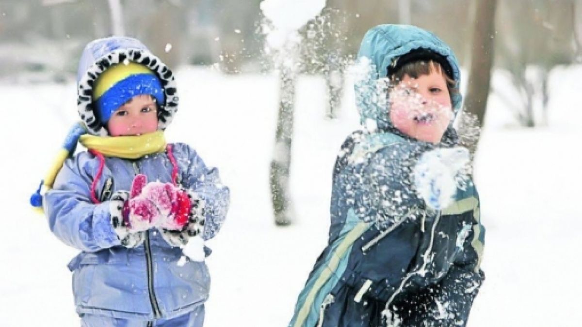 Zapada inchide scolile!