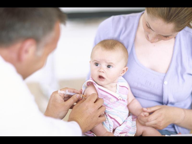 Reincepe imunizarea copiilor cu vaccinul hexavalent