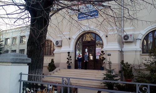 Dezbatere despre „Cultul eroilor” la Biblioteca Aman