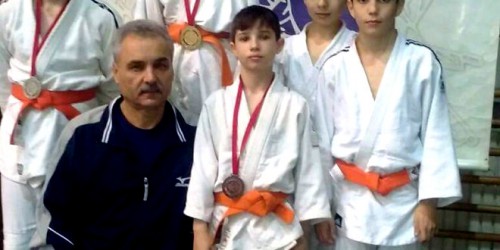 Medalii pentru sportivii calafeteni