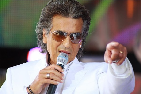 Toto Cutugno s-a apucat de cantat in limba chineza!