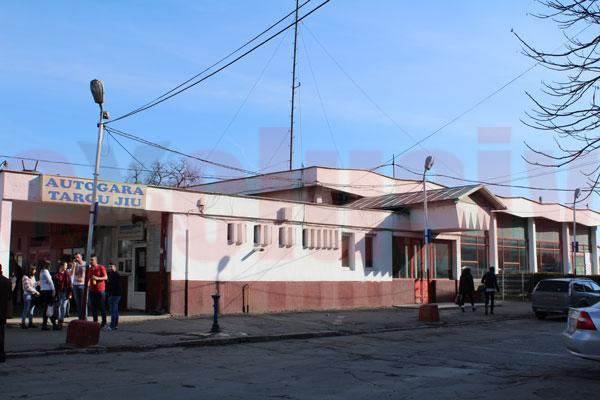 Autogara Targu Jiu va fi demolata