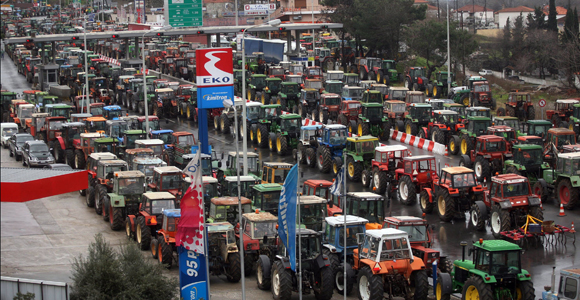 Frontiera cu Grecia, blocată (audio)