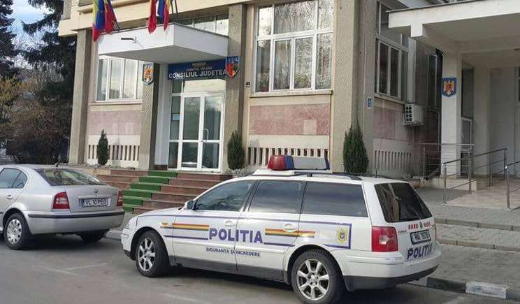 Perchezitii DNA la Consiliul Judetean Valcea