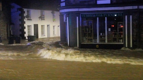 Furtună puternică în Marea Britanie