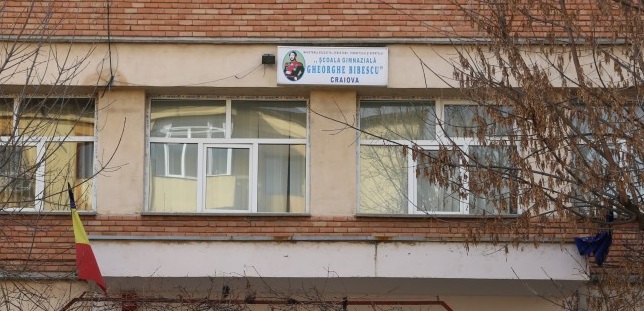 Secretara Scolii Gimnaziale „Gh. Bibescu” a fost arestata
