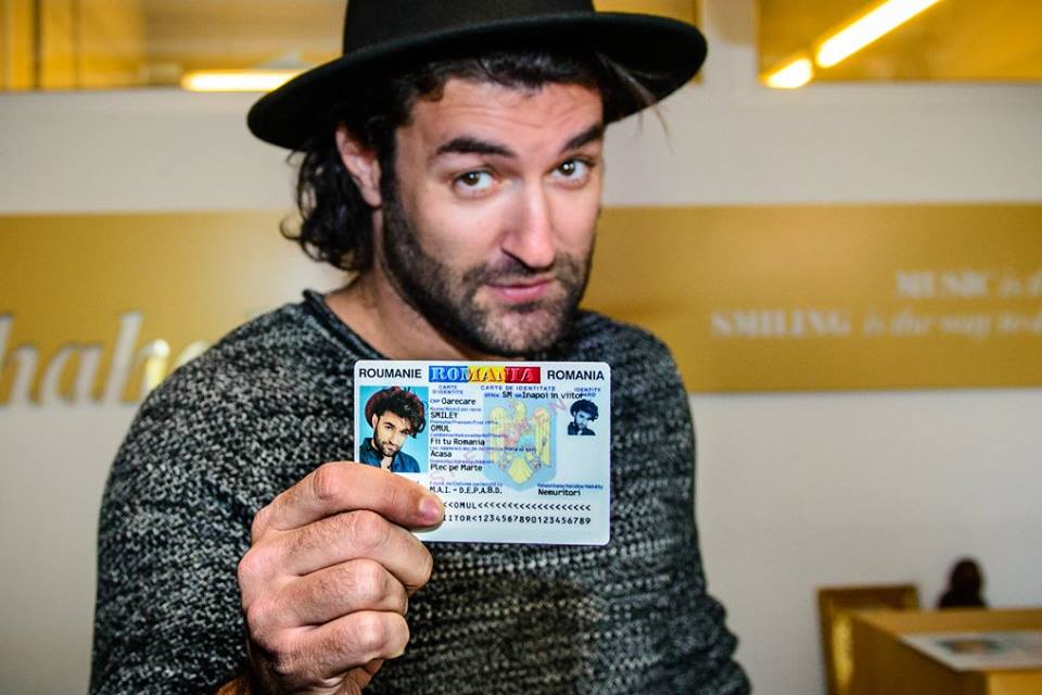 Fii ca Smiley, fa-ti buletin!