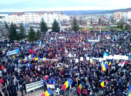 Mâine, miting al angajaţilor de la Dacia