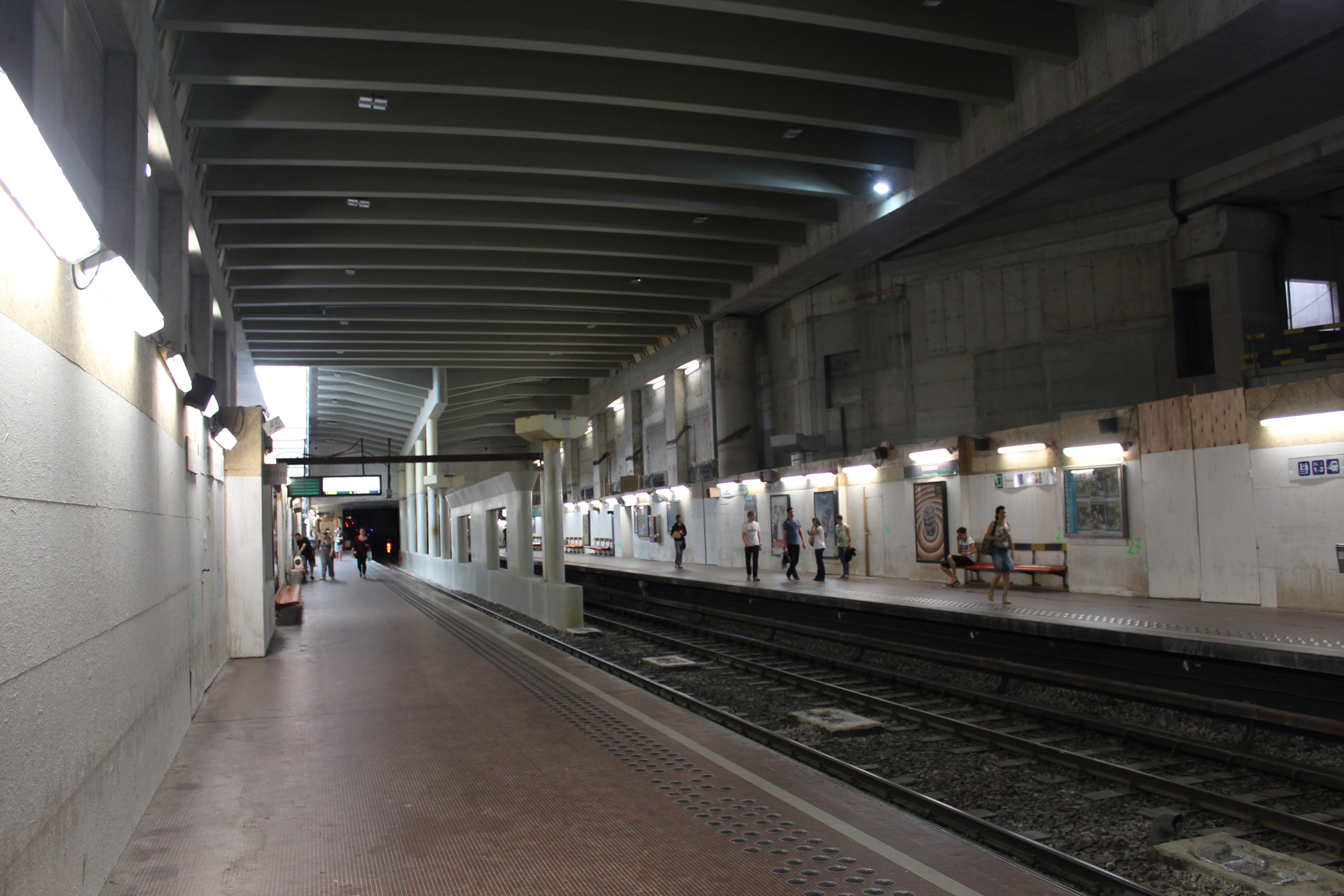 Inca patru explozii la Bruxelles!