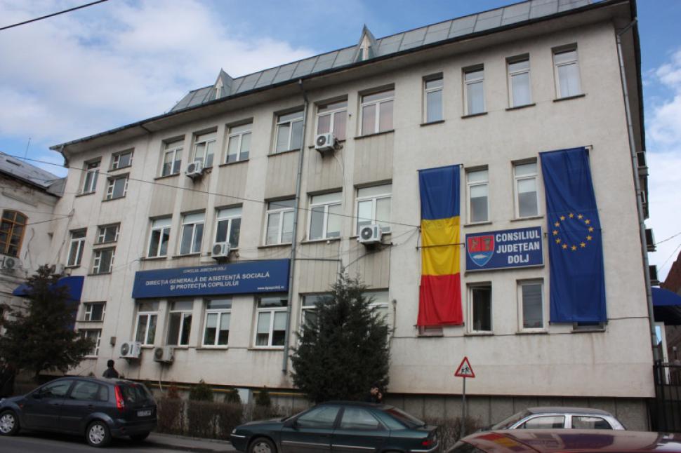 Craiova: Concluzia Avocatului Poporului in cazul tinerilor care s-au sinucis