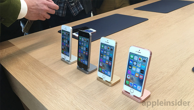 Dupa opt ani incredibili, vanzarile iPhone au intrat in declin