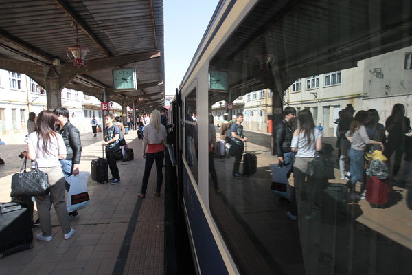 CFR: Programul trenurilor de Paste si 1 Mai