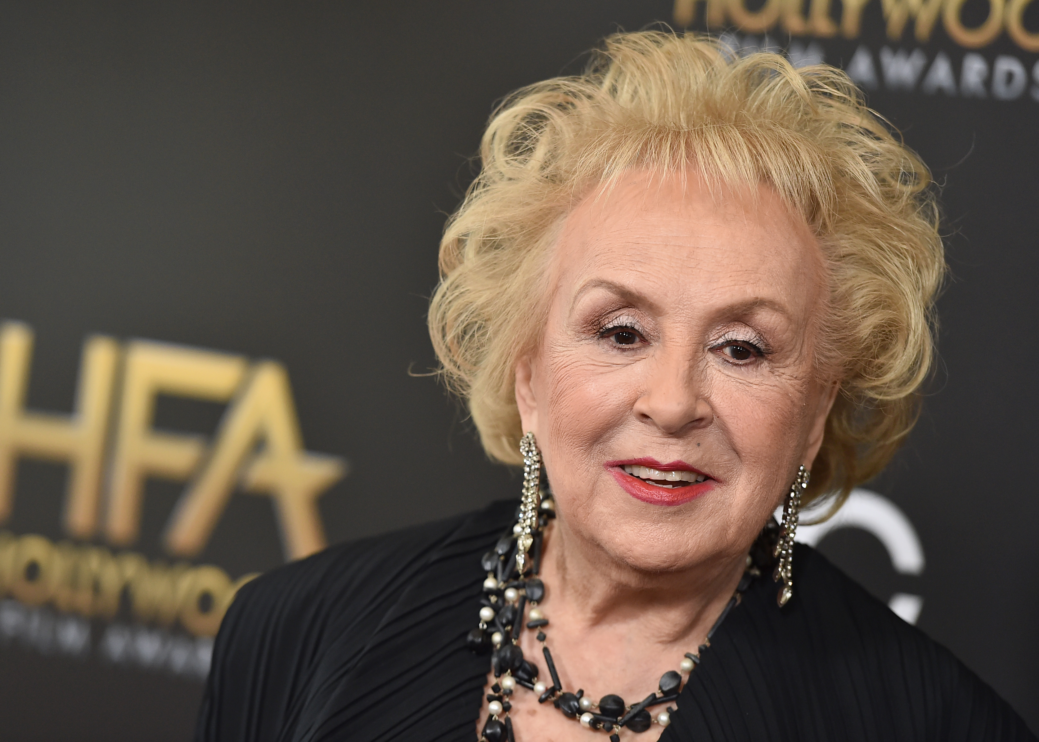 Actrita Doris Roberts a incetat din viata