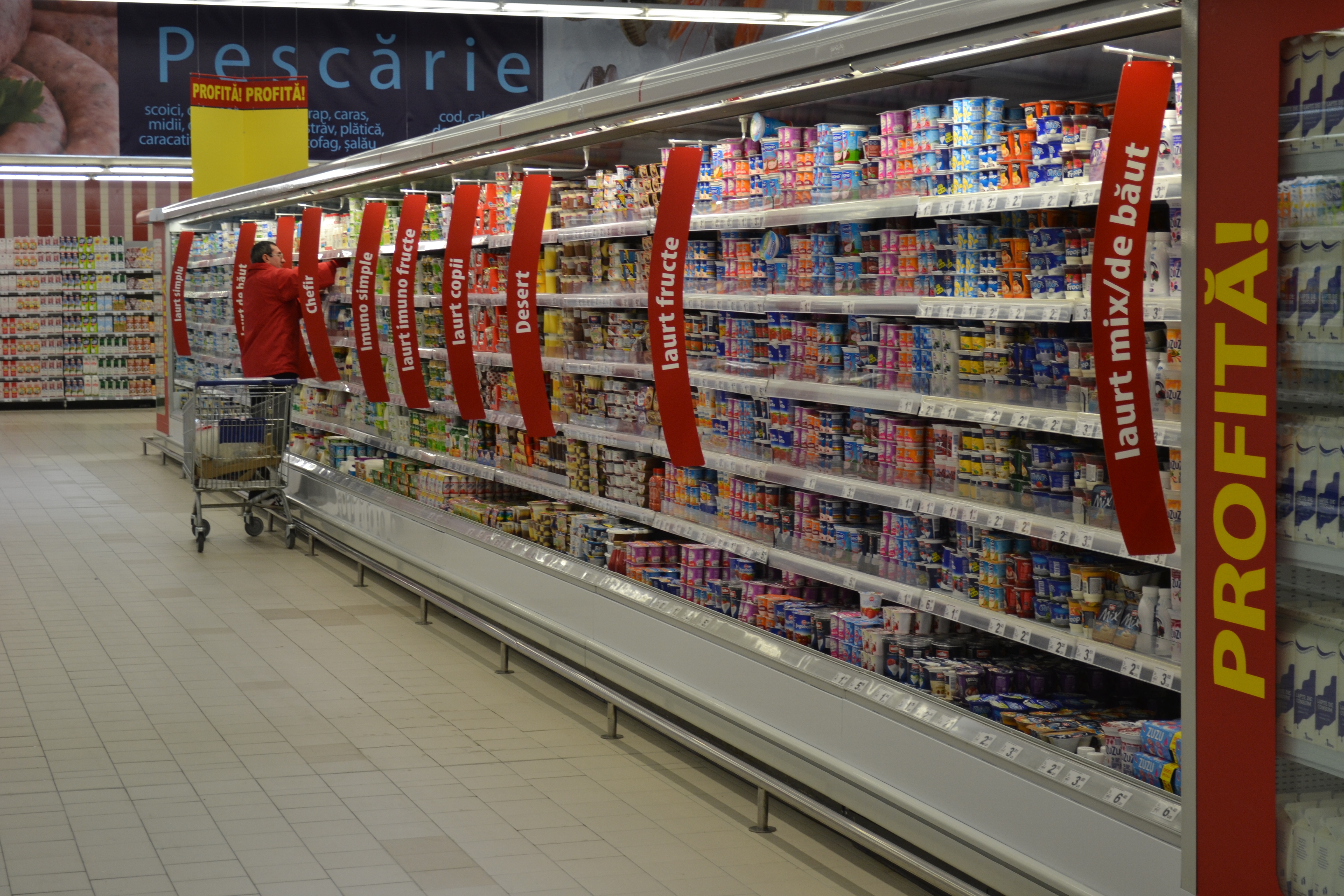 Marile magazine raman deschise la sfarsit de saptamana