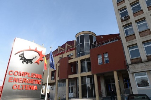 Restructurare la CEO