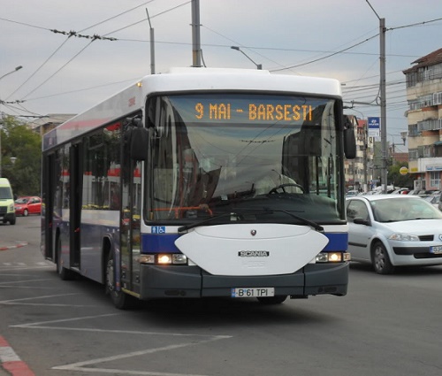 Transportul în comun de sărbătorile pascale