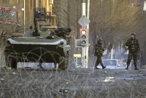 Azerbaidjan întrerupe ostilitățile