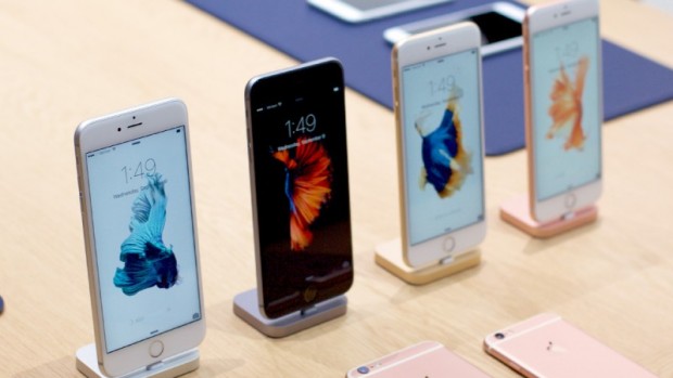 Apple va inregistra in curand 1 miliard de iPhone-uri vandute