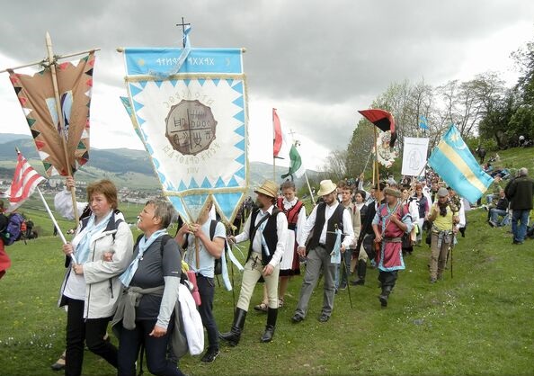 Romano-catolicii sarbatoresc astazi Rusaliile