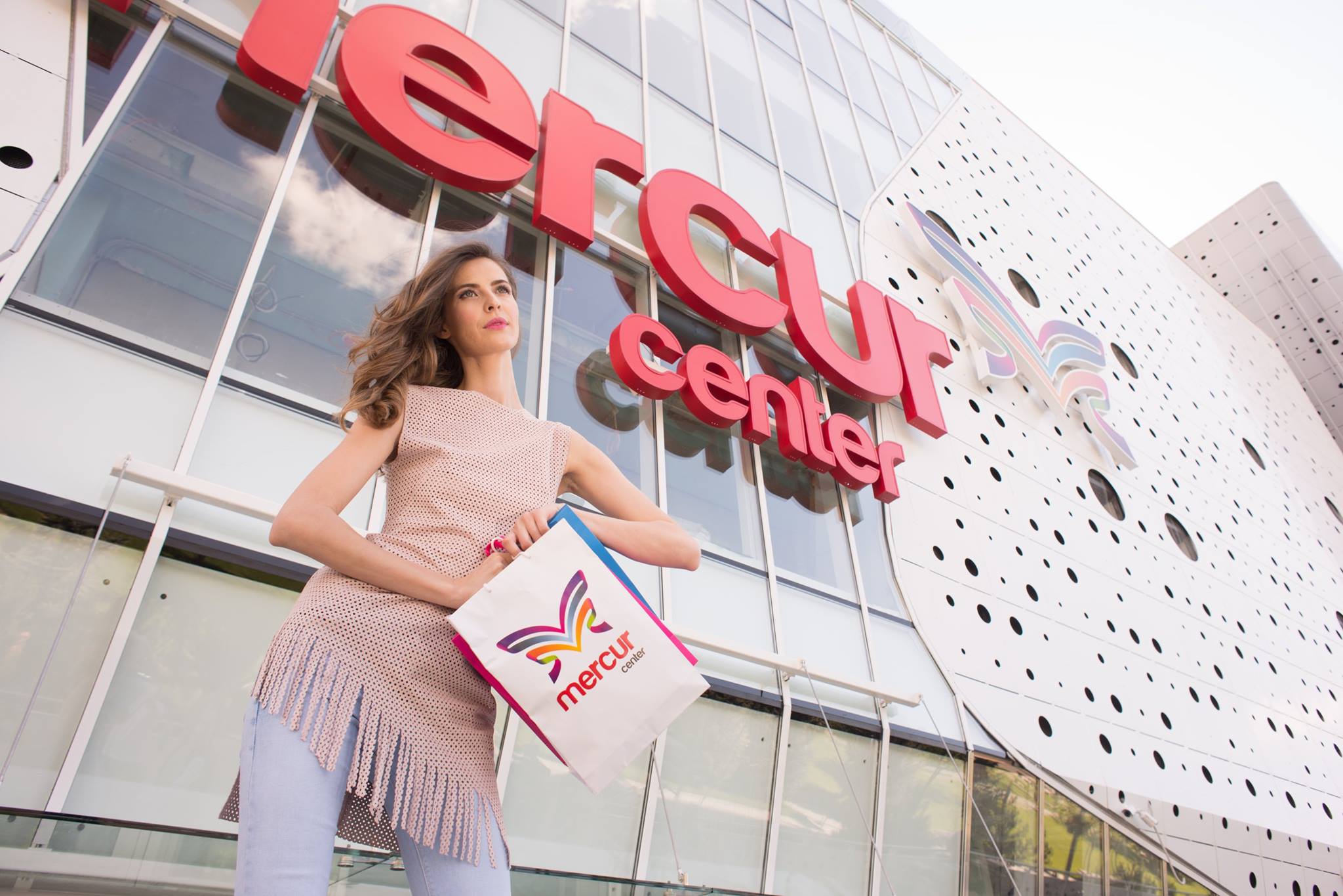 Anca Tiribeja, imaginea Mercur Center!