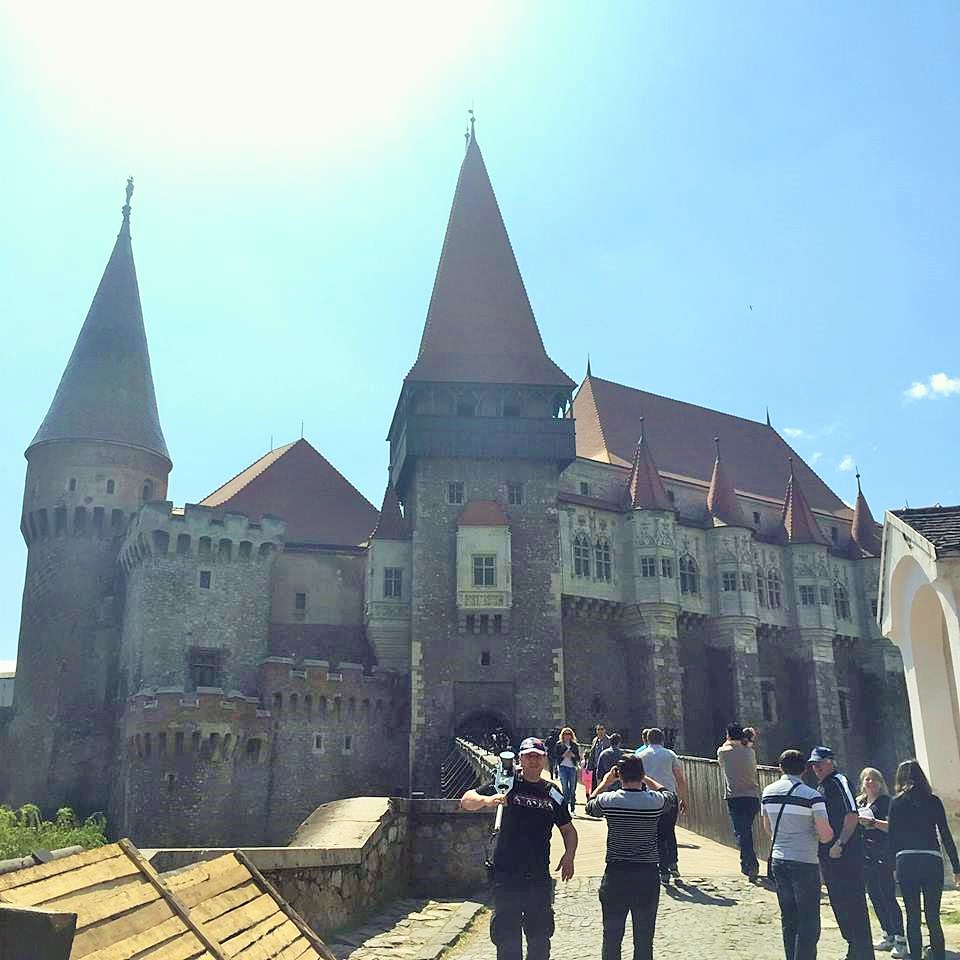 Targul European al Castelelor a inceput astazi la Hunedoara!