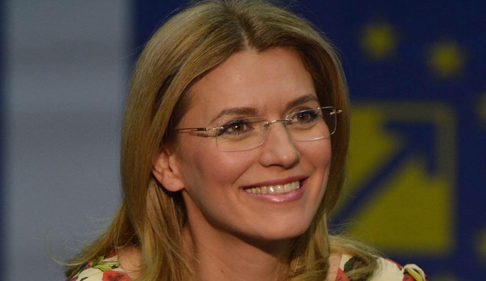 Alina Gorghiu a nascut prematur!