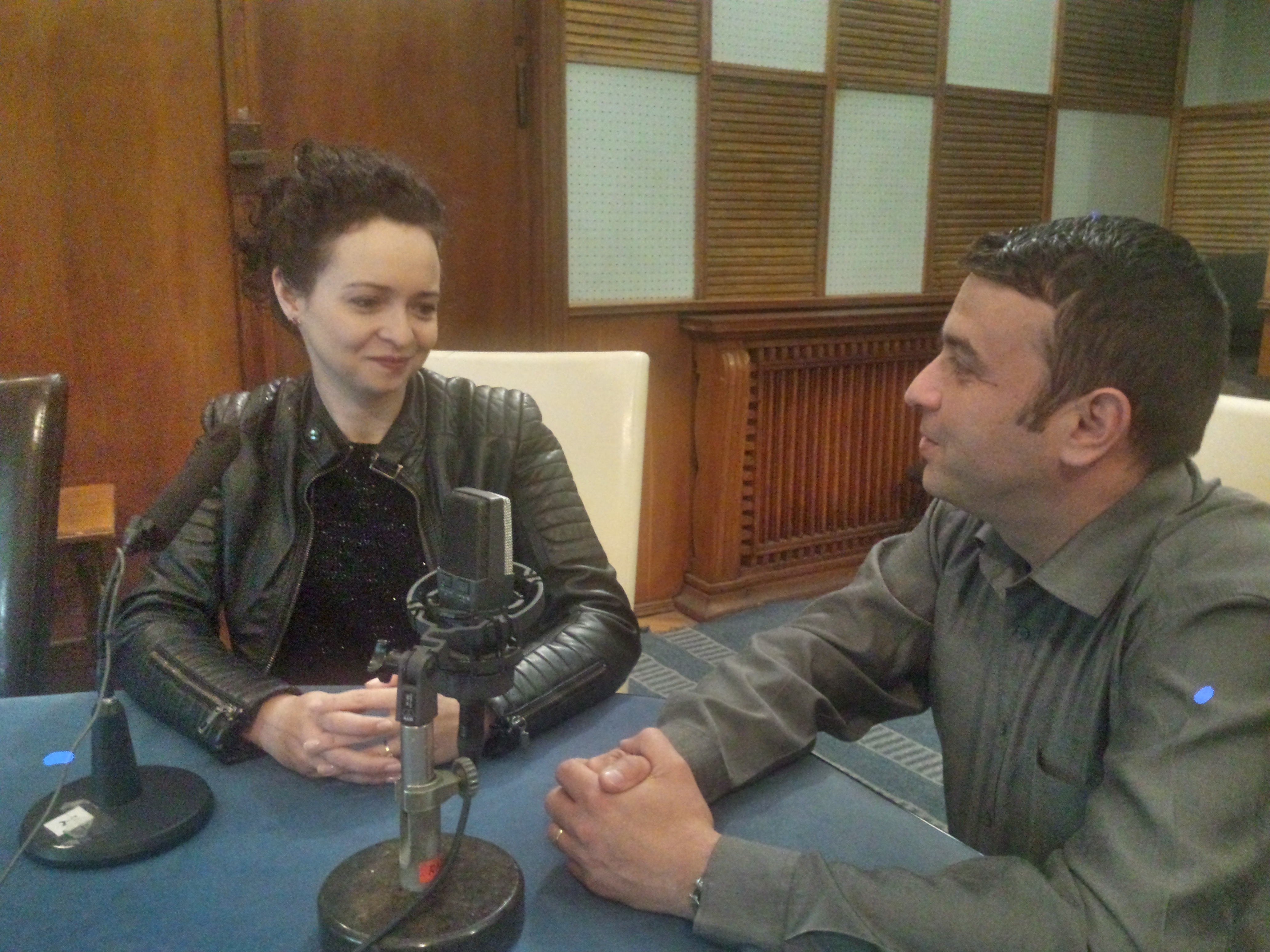 Daniela Sandu ascultă Radio Oltenia și ne ia premiile!