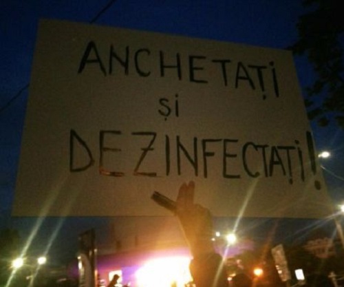 Scandalul dezinfectanților a scos oamenii în stradă