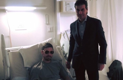 Ministrul Apărării Naționale l-a vizitat pe militarul român rănit în Afganistan