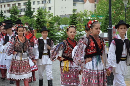 Târgu-Jiu, „Pe fir de baladă”