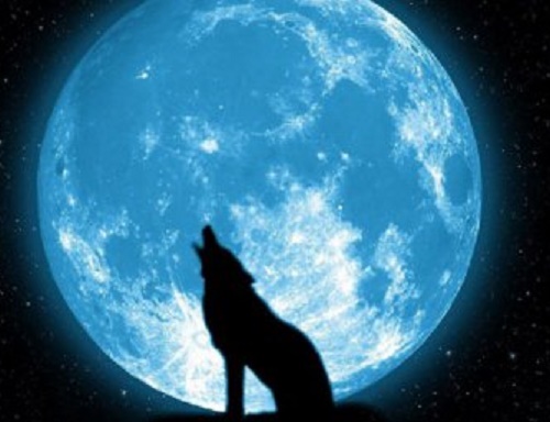 Cum sunt influențate zodiile de Luna Albastră