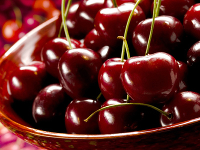 Cozile de cireşe, foarte bune pentru stomac