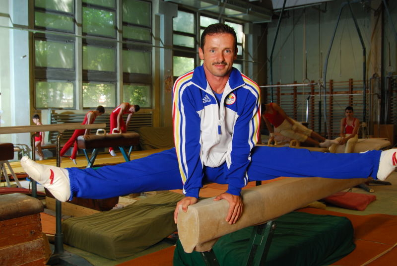 Marius Urzica, gimnastul care a dus pana la perfectiune exercitiul de la cal cu manere