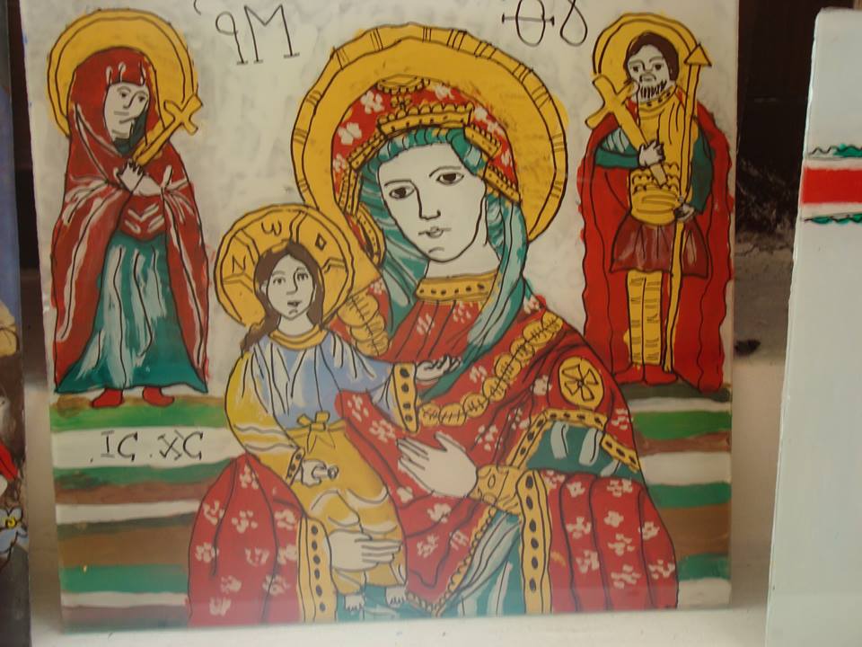 Muzeul Olteniei a premiat participantii la atelierul de icoane pictate pe sticla