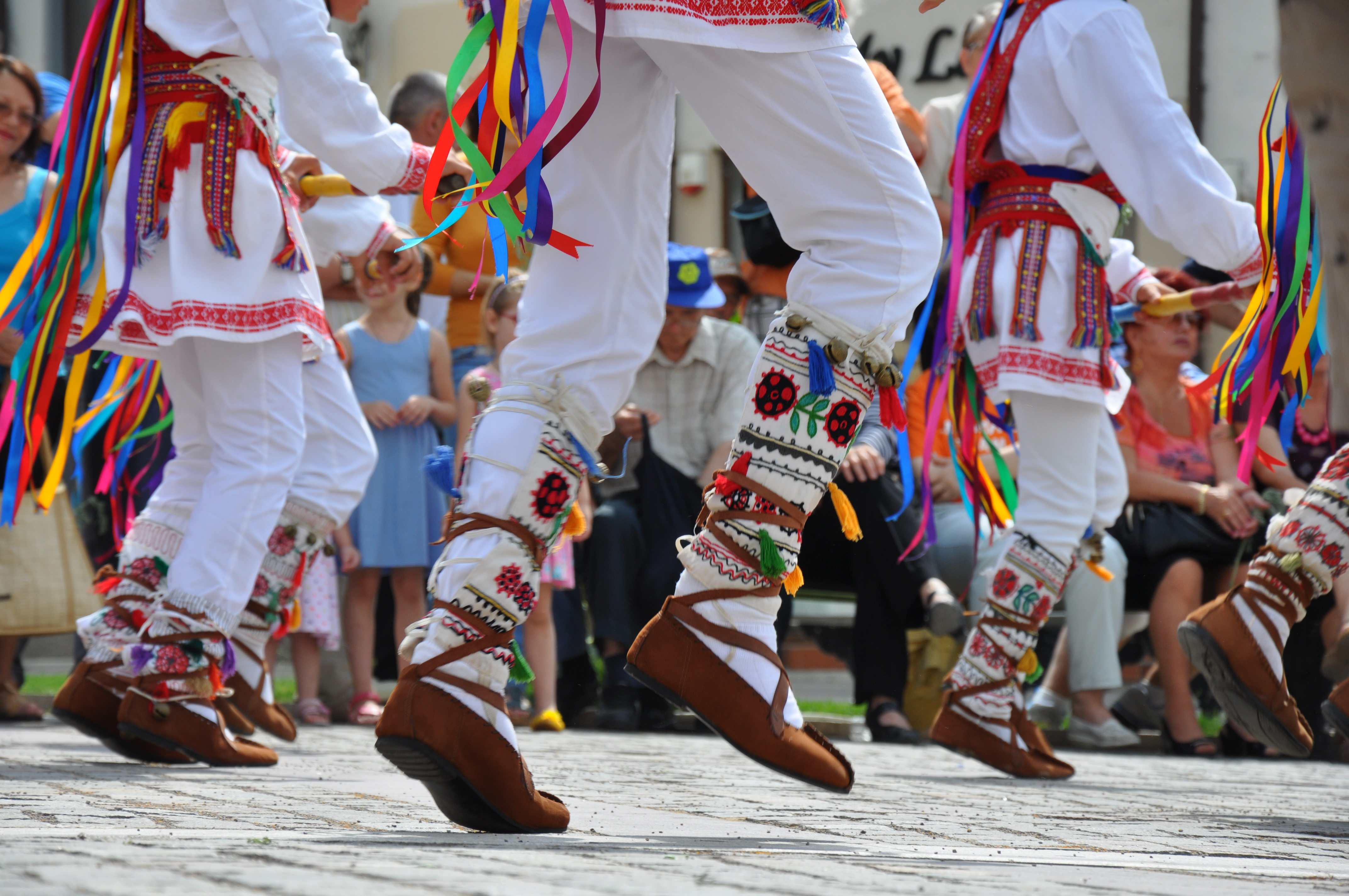 Poveștile clipei: „Să-i punem Răului căluș la gură!”