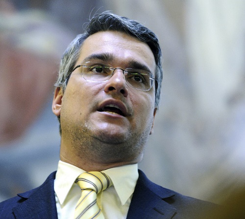 Ministrul Muncii: Acordarea de pensii speciale NU este benefică!