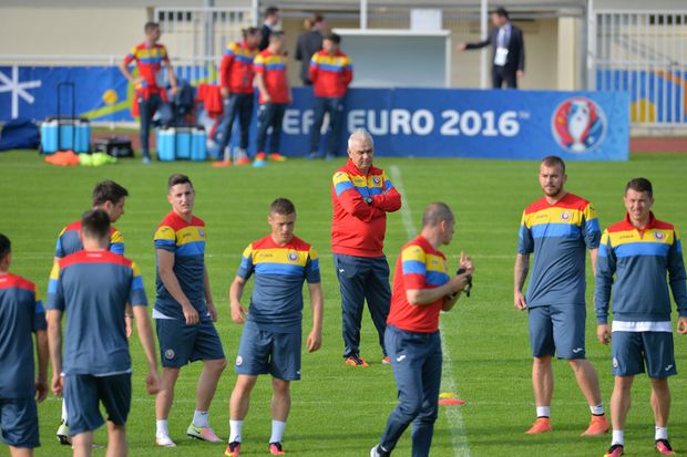 Naționala a ajuns în Franța