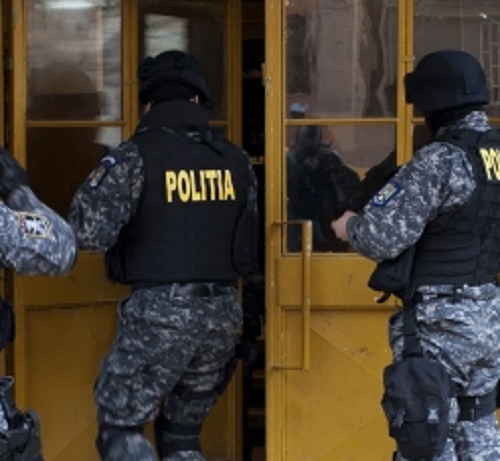 Percheziții în județul Olt