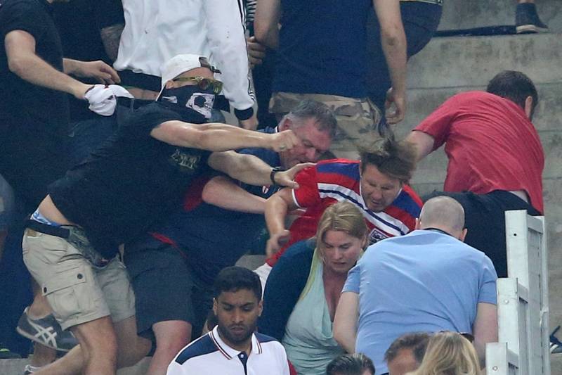 UEFA a decis: Rusia, descalificata cu suspendare de la EURO 2016!