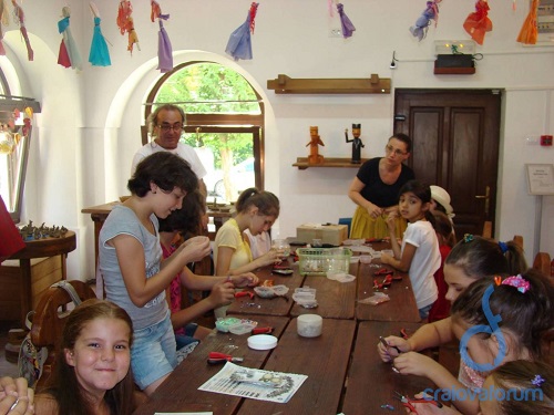 CARAVANA CULTURALĂ – MUZEUL ÎN CĂLĂTORIE