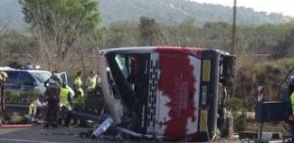 Doi morți și zeci de răniți, inclusiv un român