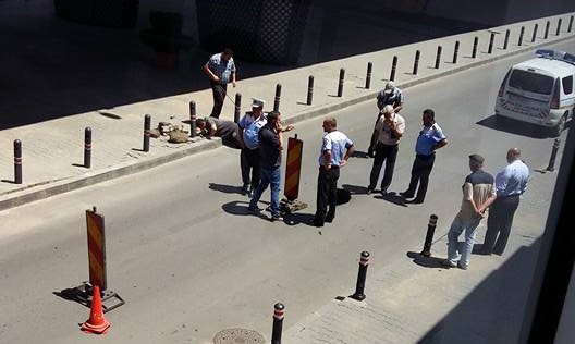 (Foto) S-a prabusit asfaltul pe Calea Bucuresti!