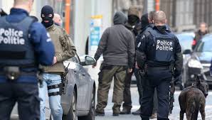 12 persoane suspecte de terorism arestate în Belgia