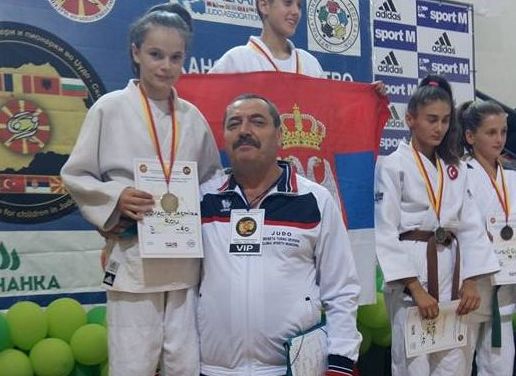 Iasmina Covaciu medalie la Campionatul Balcanic de judo