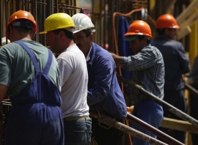 Cetăţenii români au acces liber pe piaţa muncii din Elveţia