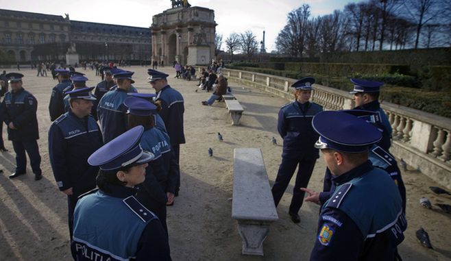 Un polițist român la Paris (audio)