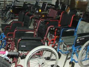 Persoane cu dizabilități au ieșit în stradă